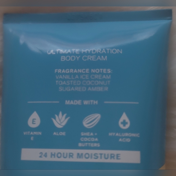 Bath & Body Works Body Spray & Lotion in Whipped Coconut Milkshake .Brand Ne… - Picture 2 of 3